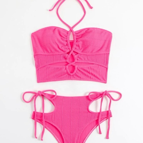 Hot pink 2 piece bikini set - Picture 2 of 2